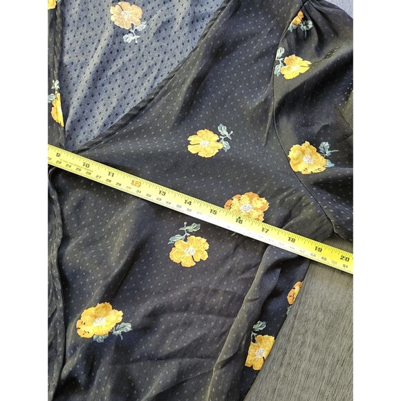 Madewell Floating Yellow Florets Silky Wrap Top Blouse Bubble Sleeve Large Black - Picture 7 of 10